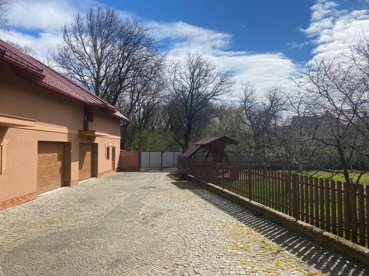 Hotel Катерина Chynadiyovo Exterior foto